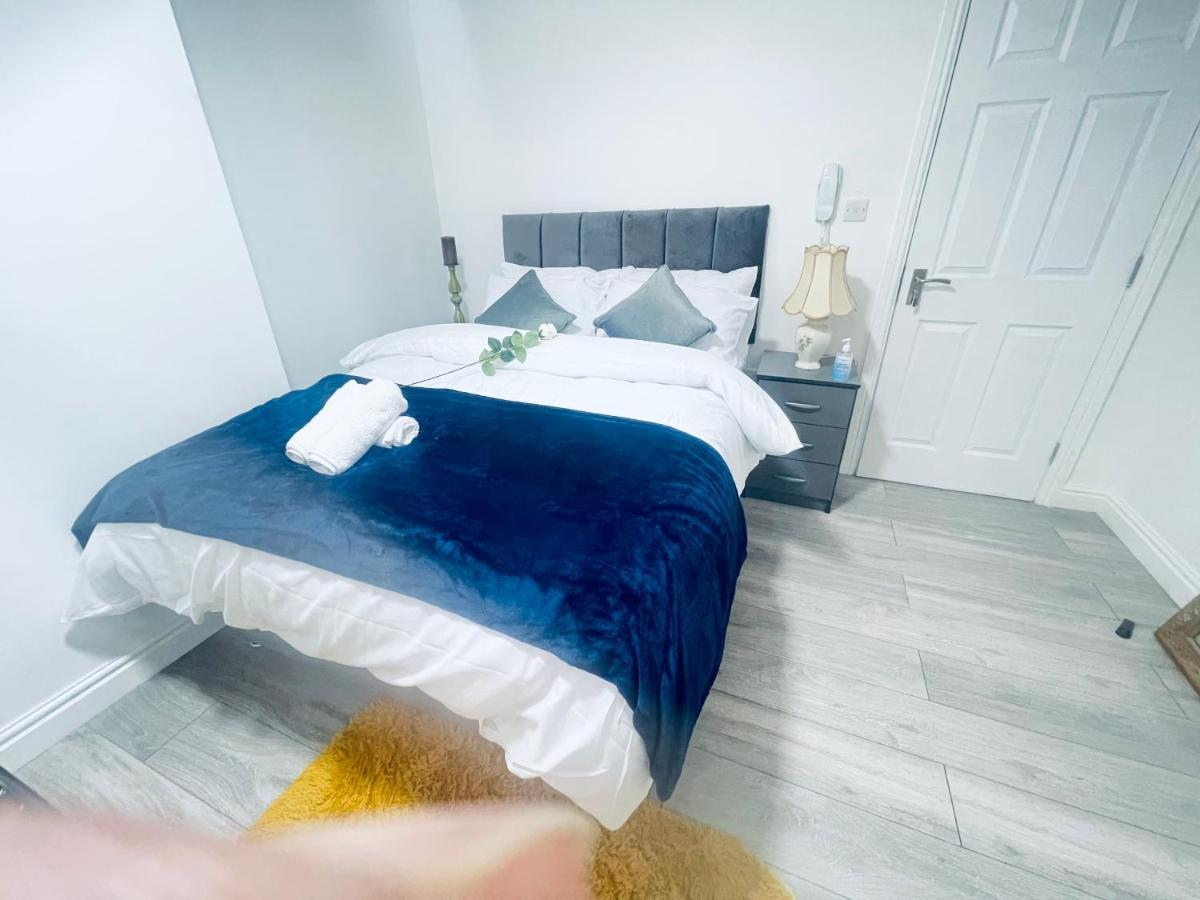 1 Bed Apartment Birmingham Exterior foto
