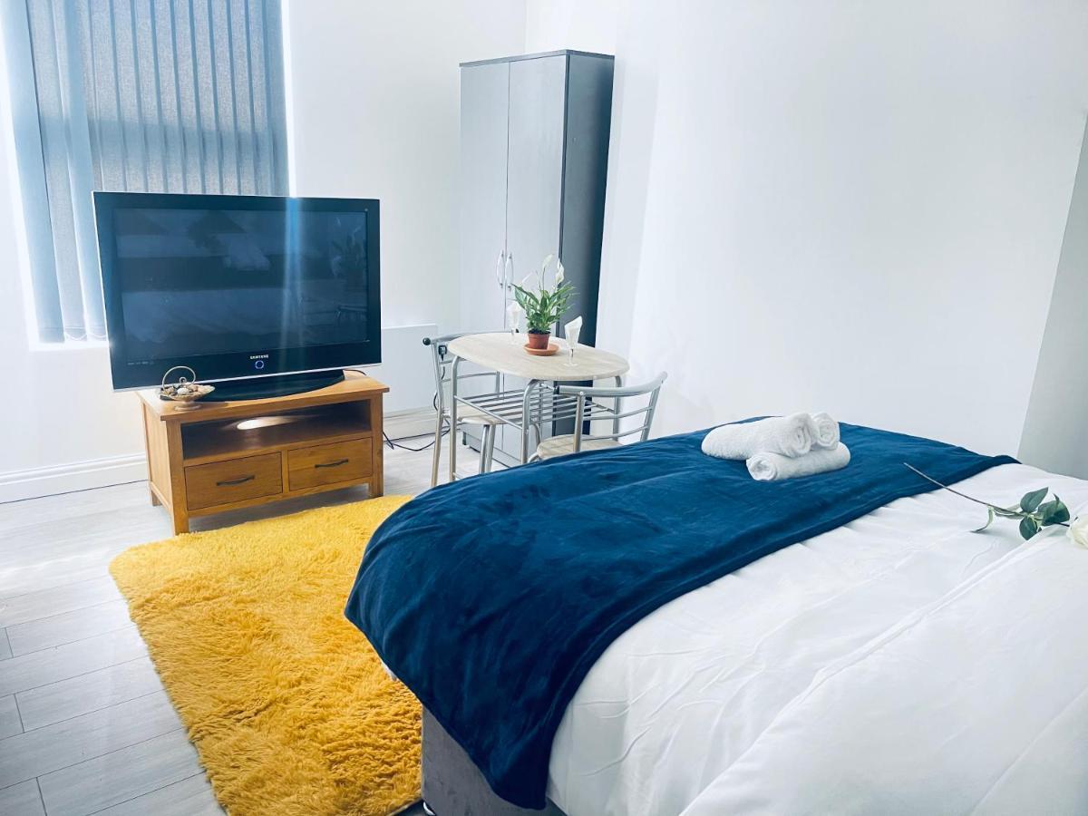 1 Bed Apartment Birmingham Exterior foto